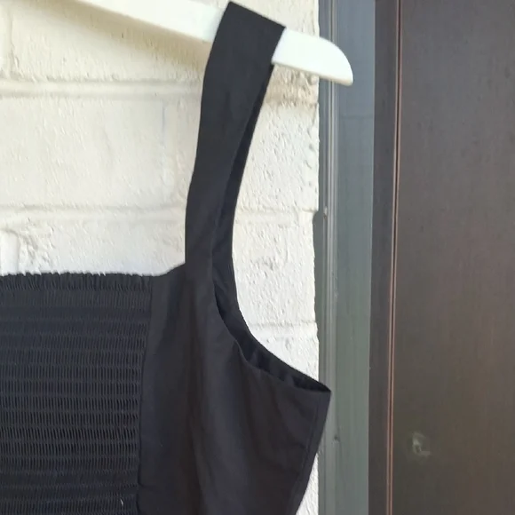 A New Day Black Fitted Pleated Tank Top - Picture 10 of 10